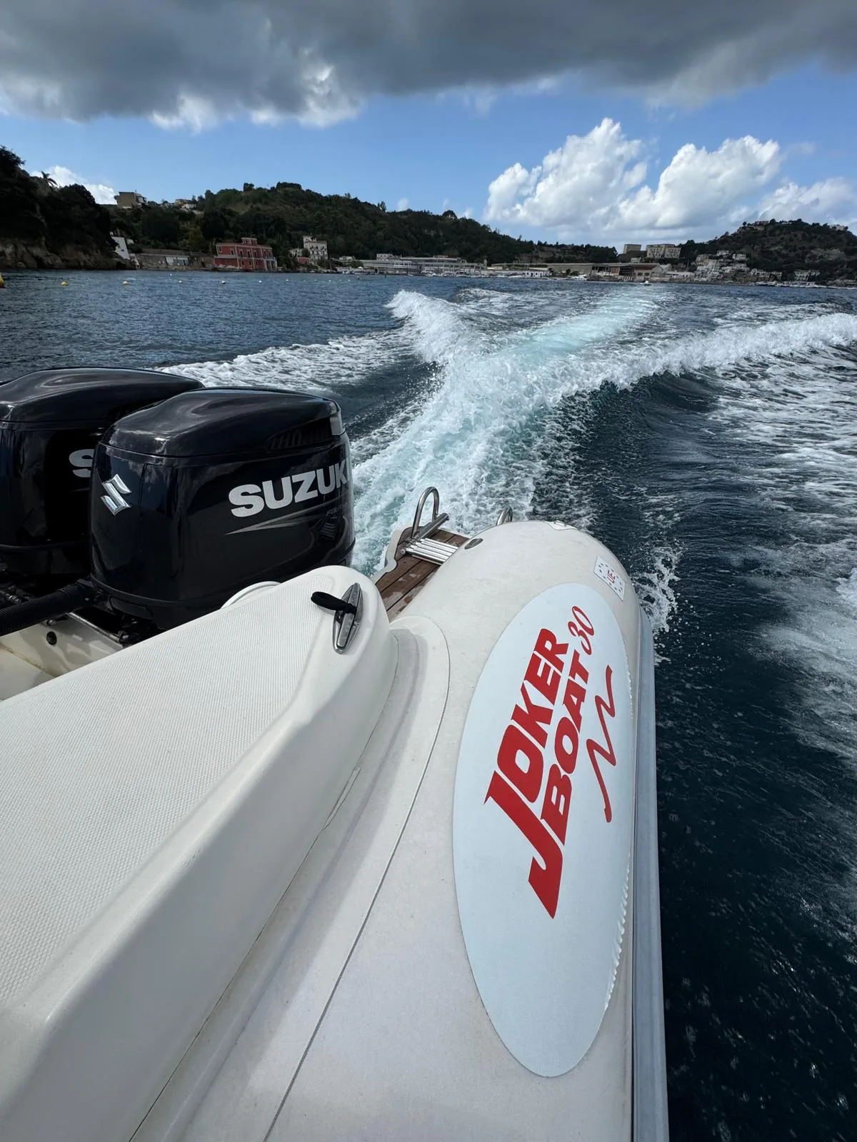Joker Boat Clubman 30 in navigazione